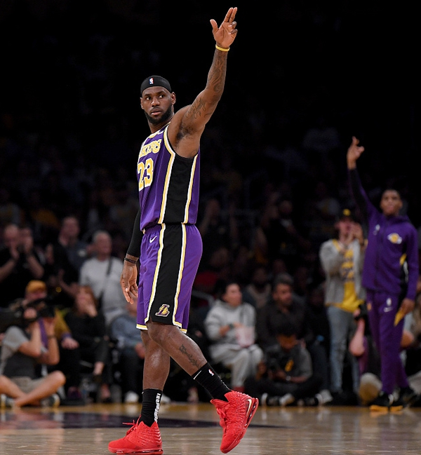 更是战术风 更是战术风